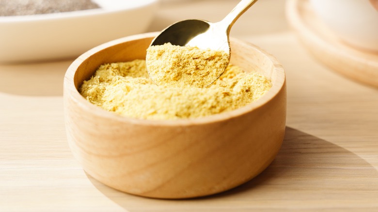 What Is Nutritional Yeast And How Do You Use It? What Is Nutritional Yeast And How Do You Use It?