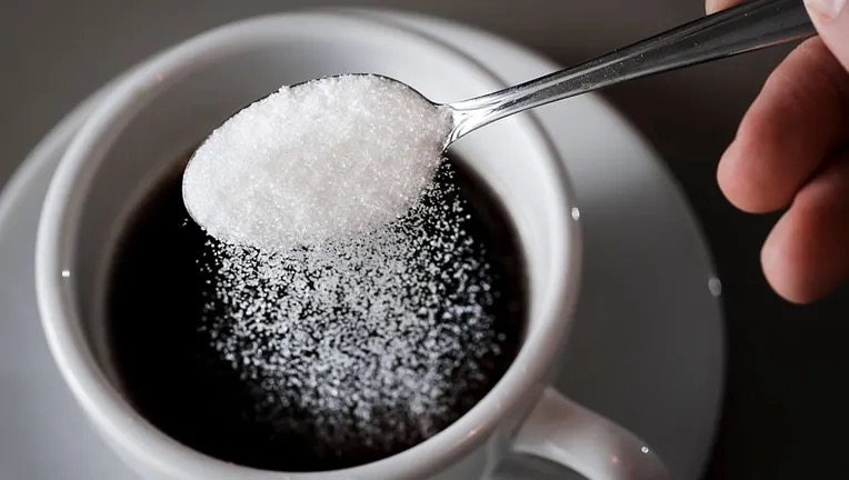 can sucralose cause bloating