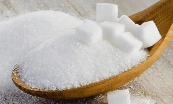 what's the difference between sweetener and sugar
