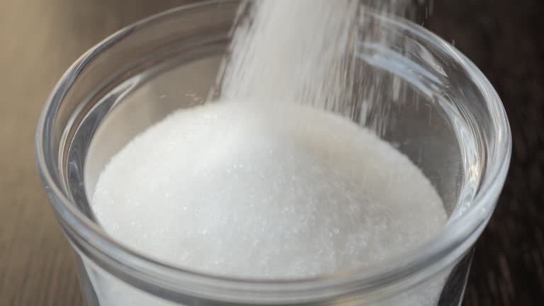 does aspartame contain erythritol
